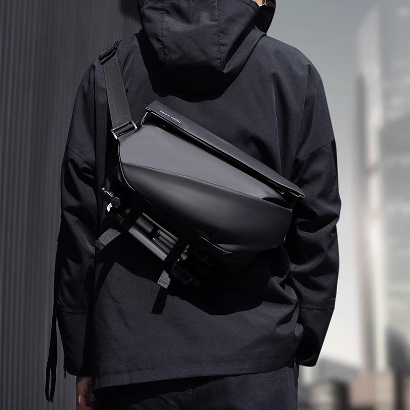 トレンディなメンズ通勤用チェストバッグ、サイクリングバッグ、 - Waterproof Cycling Commute のレビューと価格